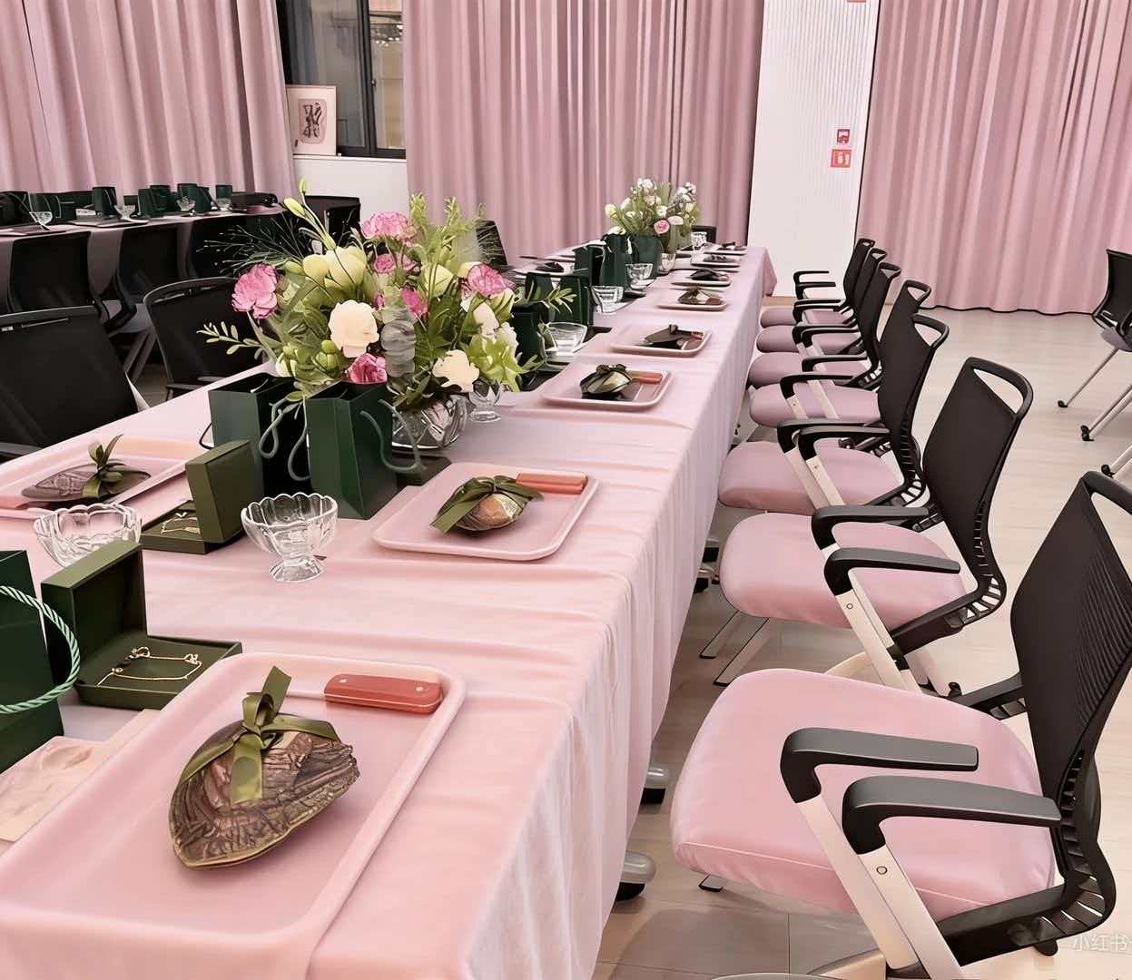 亲乐活动3.8妇女节手工